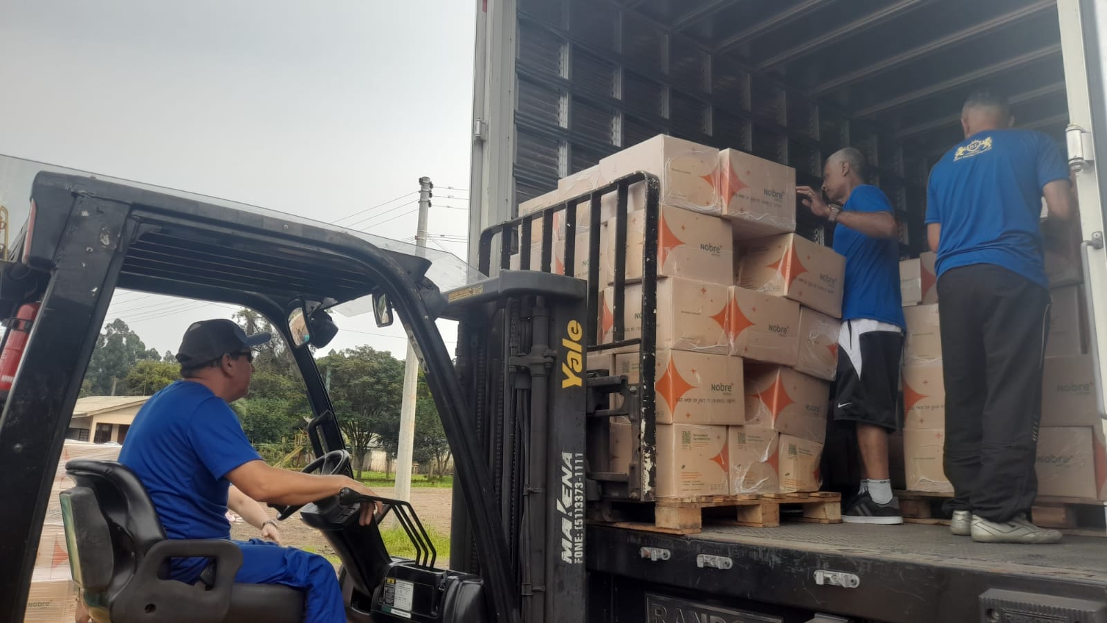 Bispo Bruno Leonardo destina R$ 1 milhão em cestas básicas para o Sul