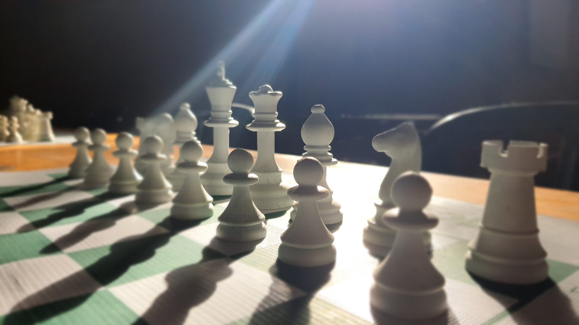 Campeonato de xadrez recebe competidores estudantes da rede