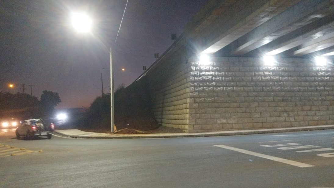 Iluminação no viaduto RS-130 Lajeado -agoranovale-lajeado