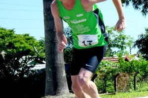 alunos atletismo Colégio Teutôjia – Brasileito Davi Kaefer JEBs – agoranovale-lajeado
