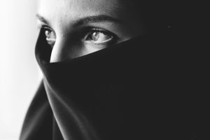 islã foto burca Talibã mulheres FreePik