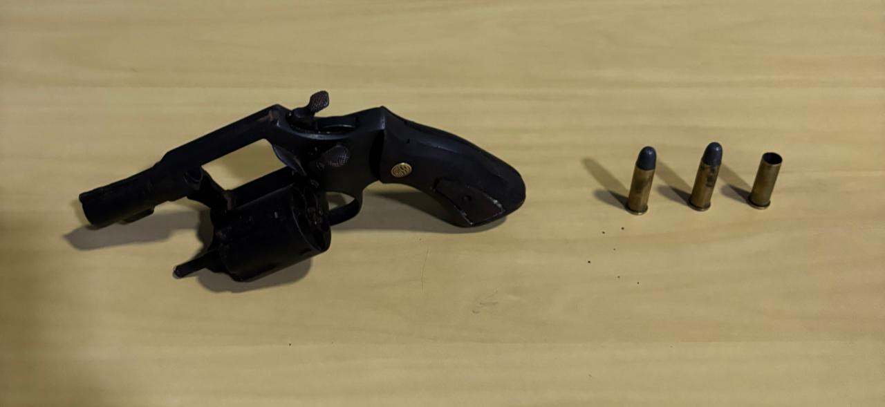arma revólver