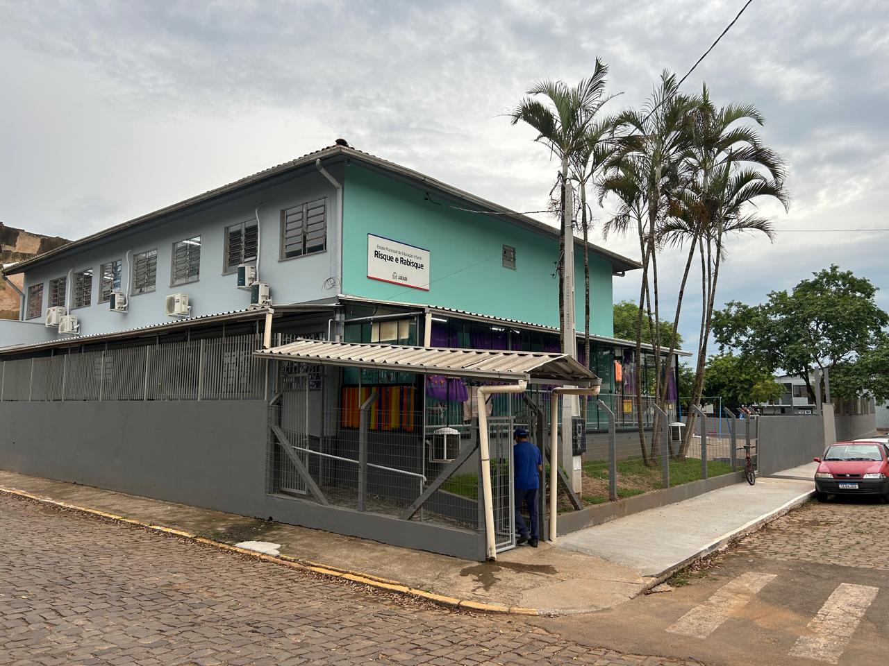Emei Risque e Rabisque – externa