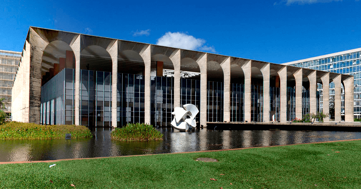 cacd-diplomata-itamaraty-diplomacia-o-palacio-itamaraty-conheca-mais-sobre-o-predio-simbolo-da-diplomacia-brasileira