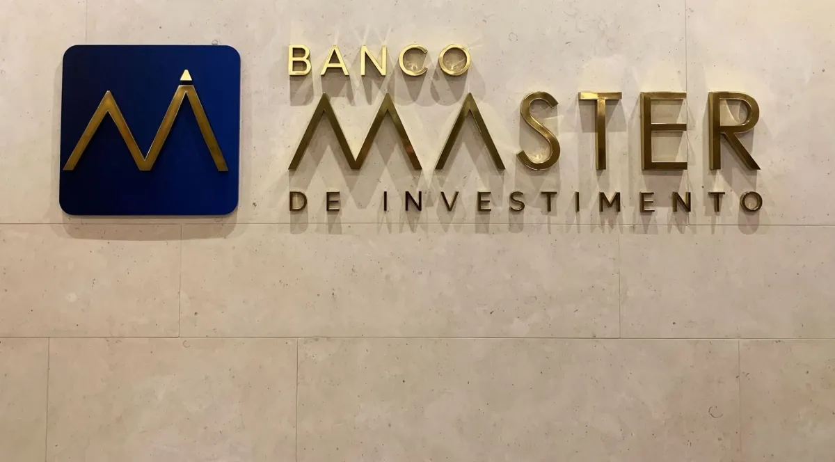 Banco Master fachada
