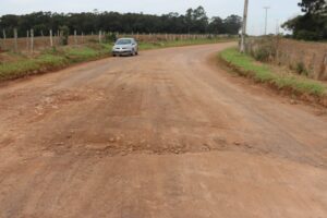 Trecho não pavimentado tem problemas recorrentes, mesmo com a manutenção frequente – Pella Bethânia .JPG