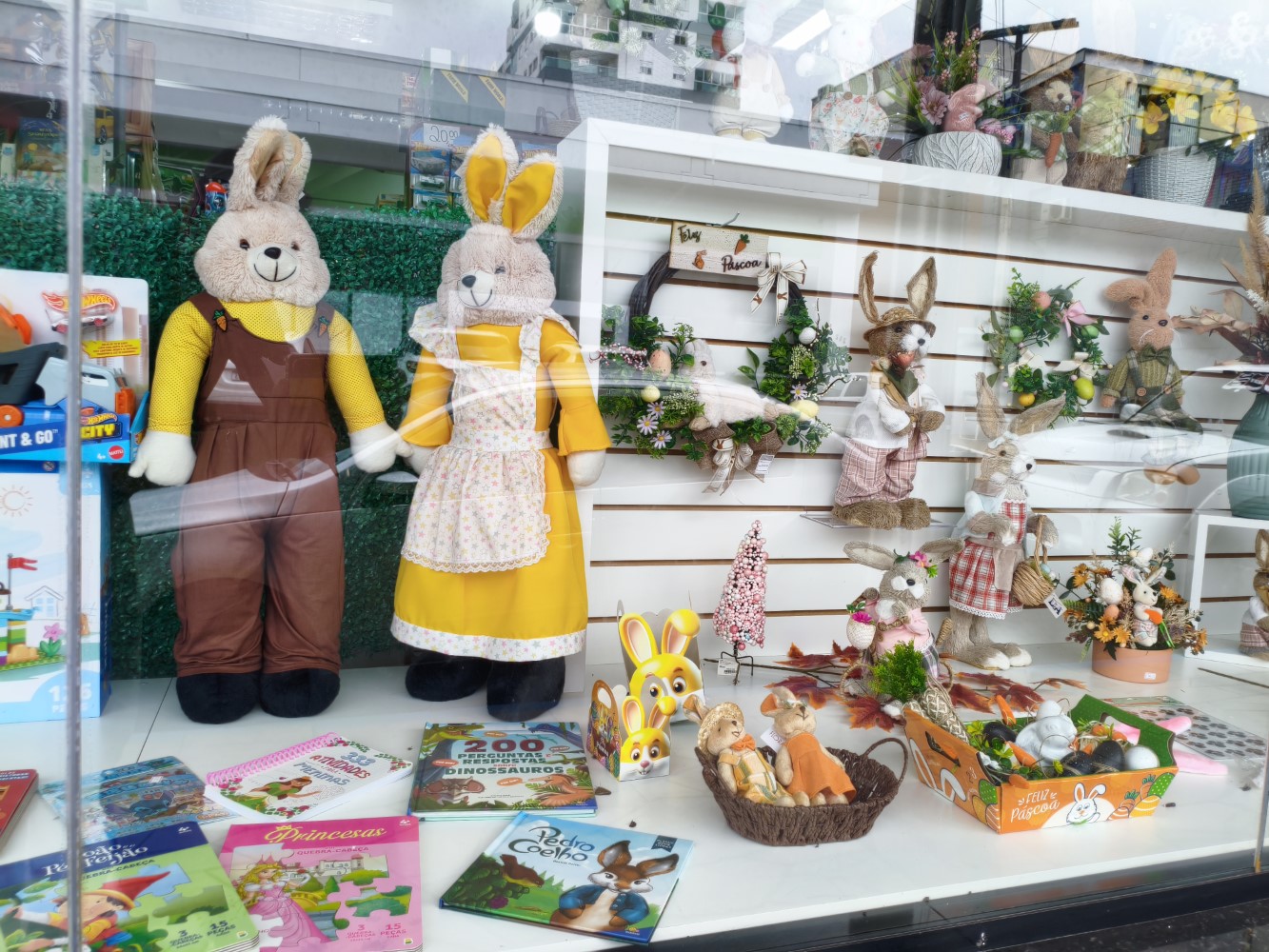 Últimos Dias Páscoa campanha – vitrine (2)