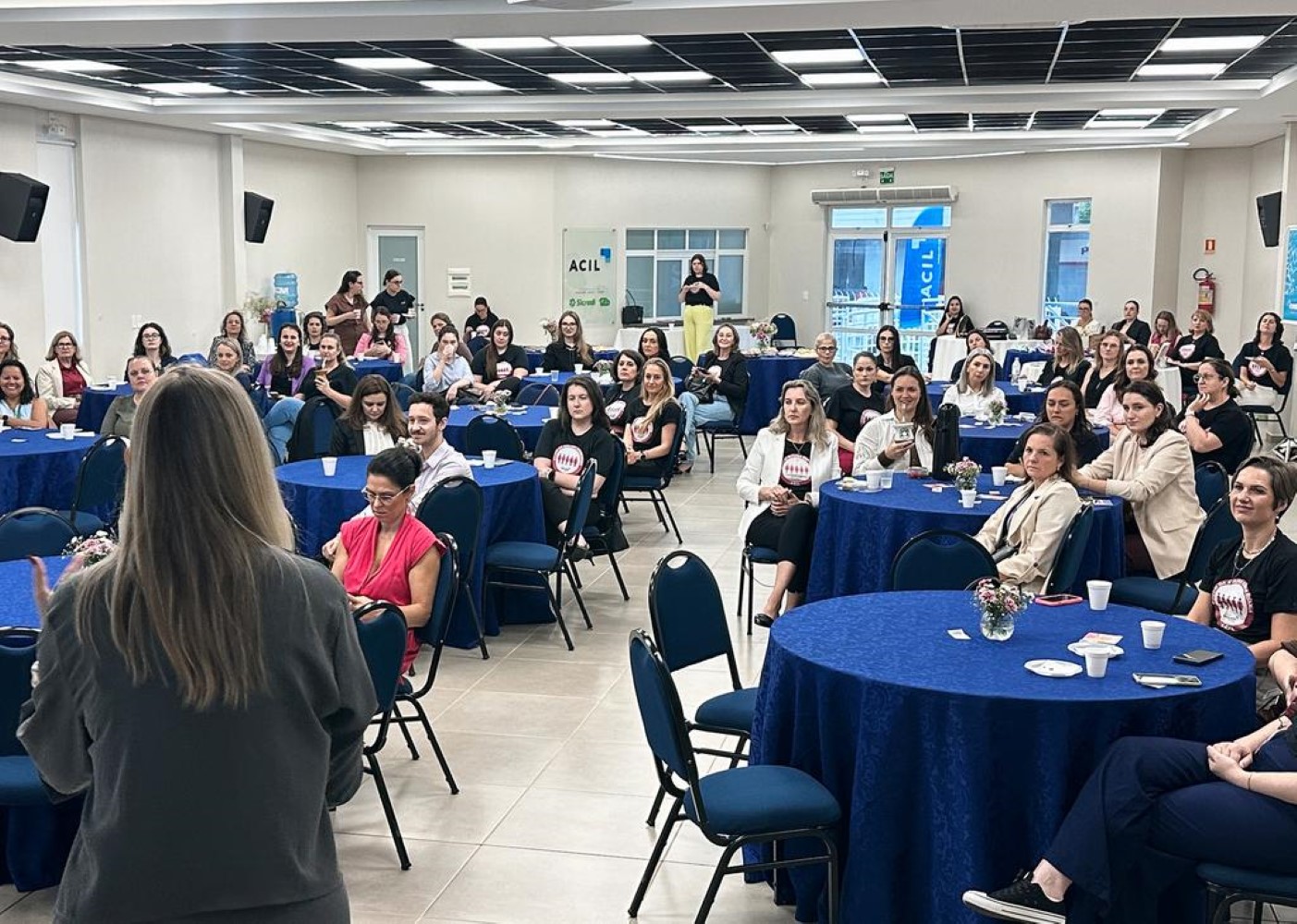 Café do Fórum da Mulher Empresária da Acil (1)