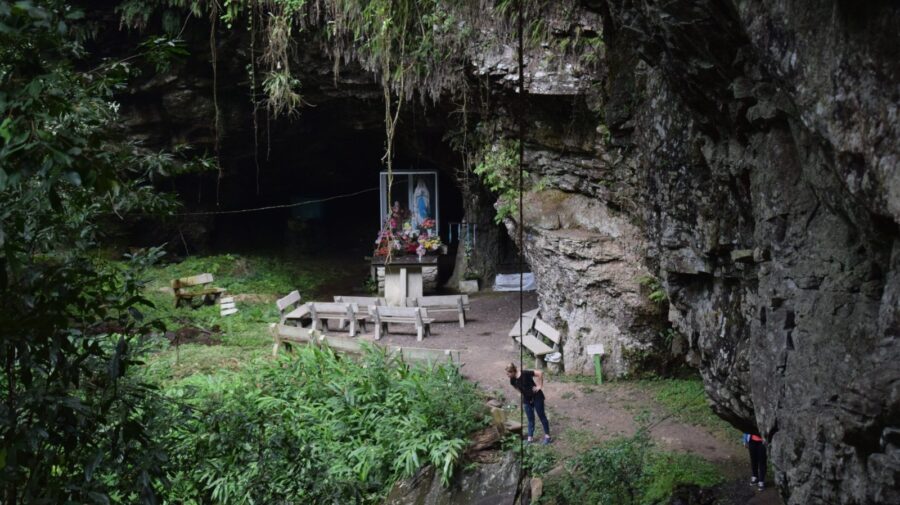 Amturvales Caminho de Lourdes – gruta