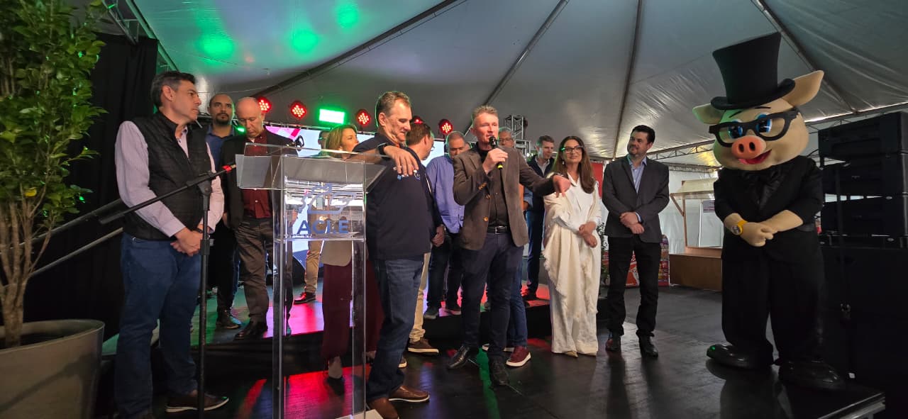 JUNHO ABERTO