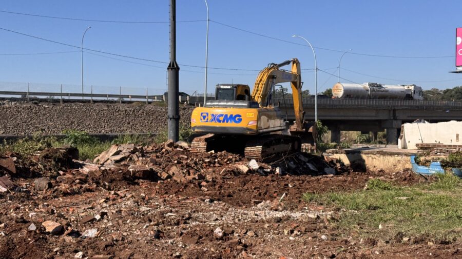 Limpeza de terreno enchente Lajeado zona arraste (1)