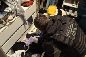 Policia agora no vale)