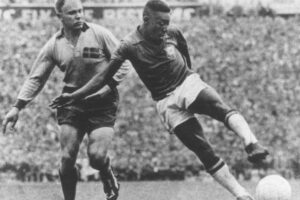 camisa Pelé – cortesia Sotheby´s