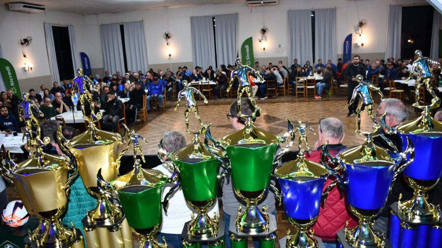 Desportistas ouviram atendamente às considerações sobre o campeonato