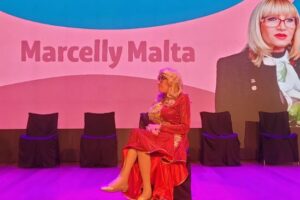 Marcelly Malta ]