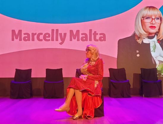 Marcelly Malta ]