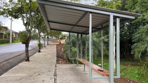 abrigo parada de ônibus
