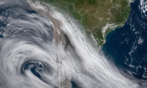 rio-atmosferico tempestade